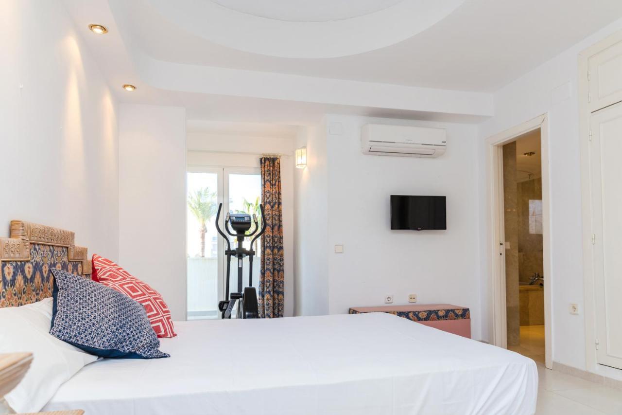 Oasis Club II Triplex Apartment By Rock Rentals Jávea Екстериор снимка